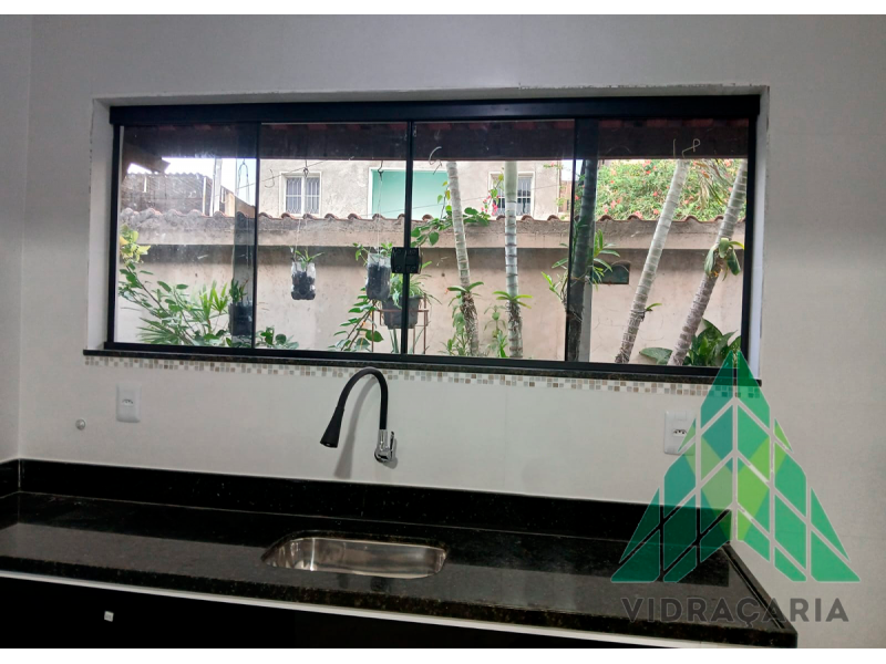 Guarda-corpo vidro temperado vidraçaria Arte Vidros Posse Nova Iguaçu